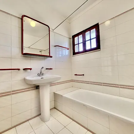 Terrace By Homing Villa