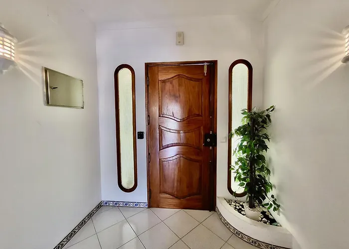 Вилла Terrace By Homing Фару